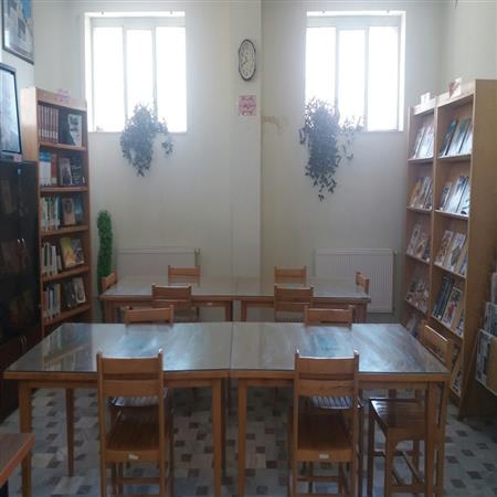 سالن مطالعه عمومی