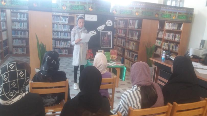 نشست کتابخوان و معرفی کتاب توسط اعضا کتابخانه با عنوان نشست عاشورایی